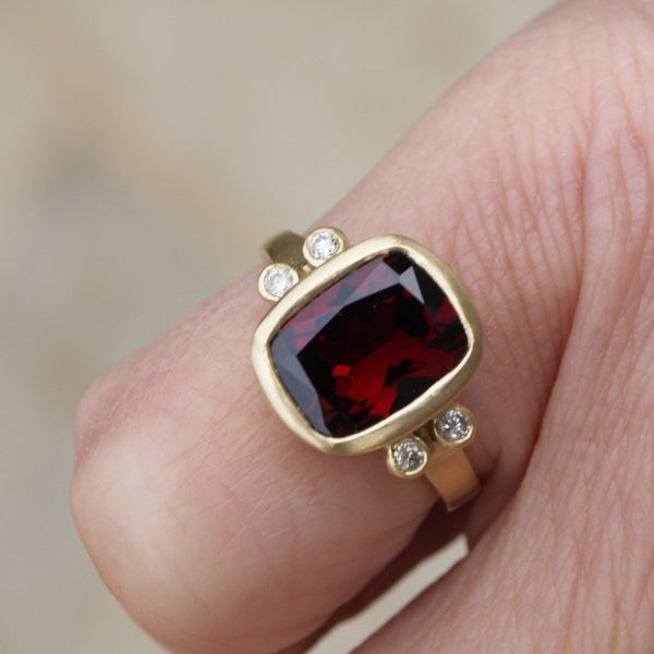 Ethical Garnet and diamond gold ring