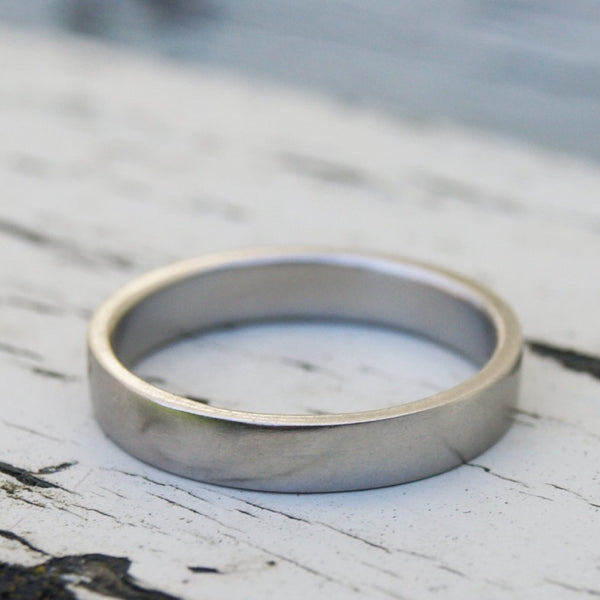 3mm platinum wedding band