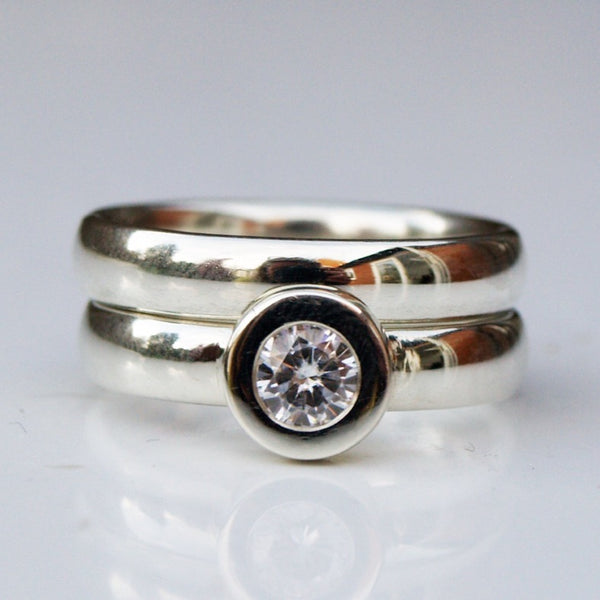 9ct recycled white gold moissanite ring set