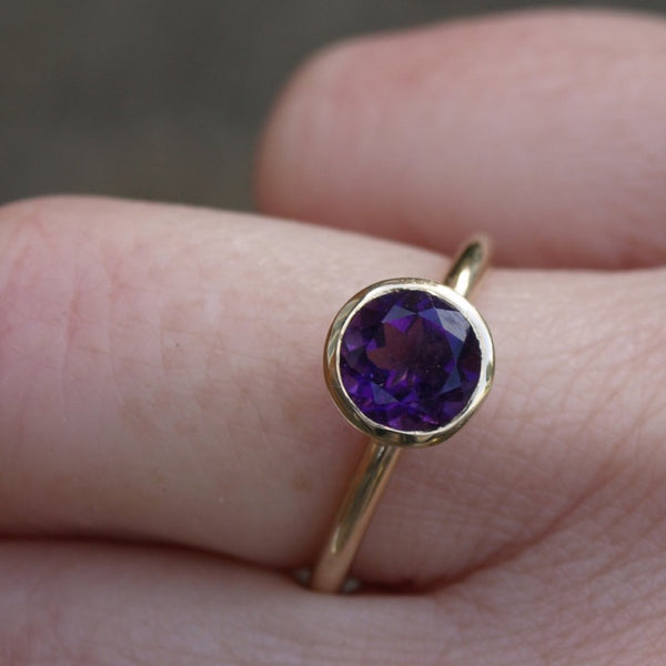 Amethyst recycled gold stacking ring