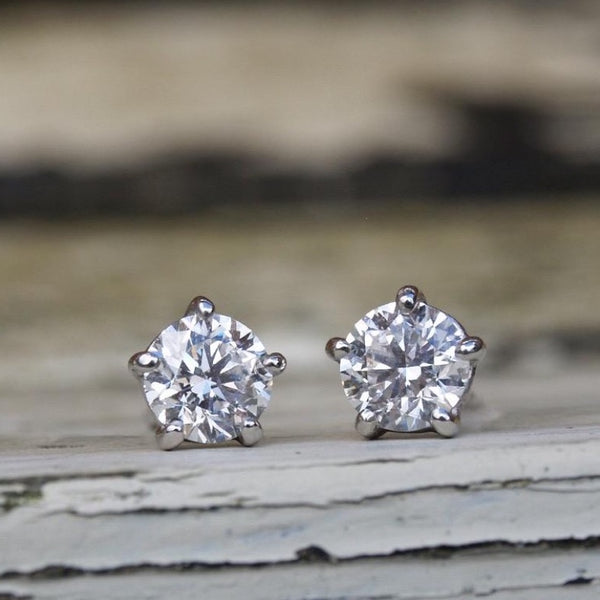 1.5ct diamond platinum earrings