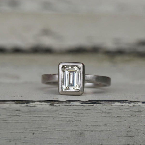 1ct moissanite solitaire in platinum