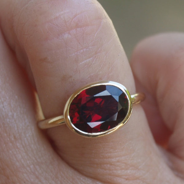 Garnet stacking ring in 9ct recycled gold