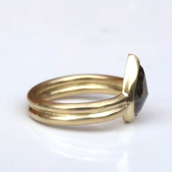 2ct diamond ring in 18ct yellow gold