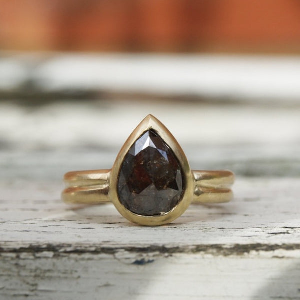 2ct diamond ring in 18ct yellow gold