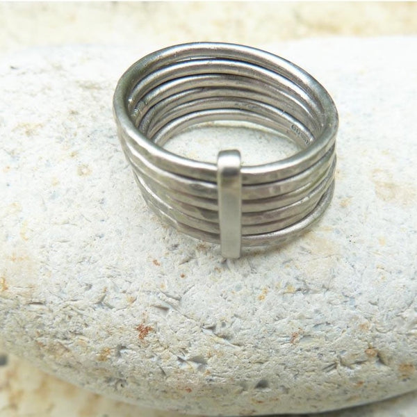 Platinum stacking ring